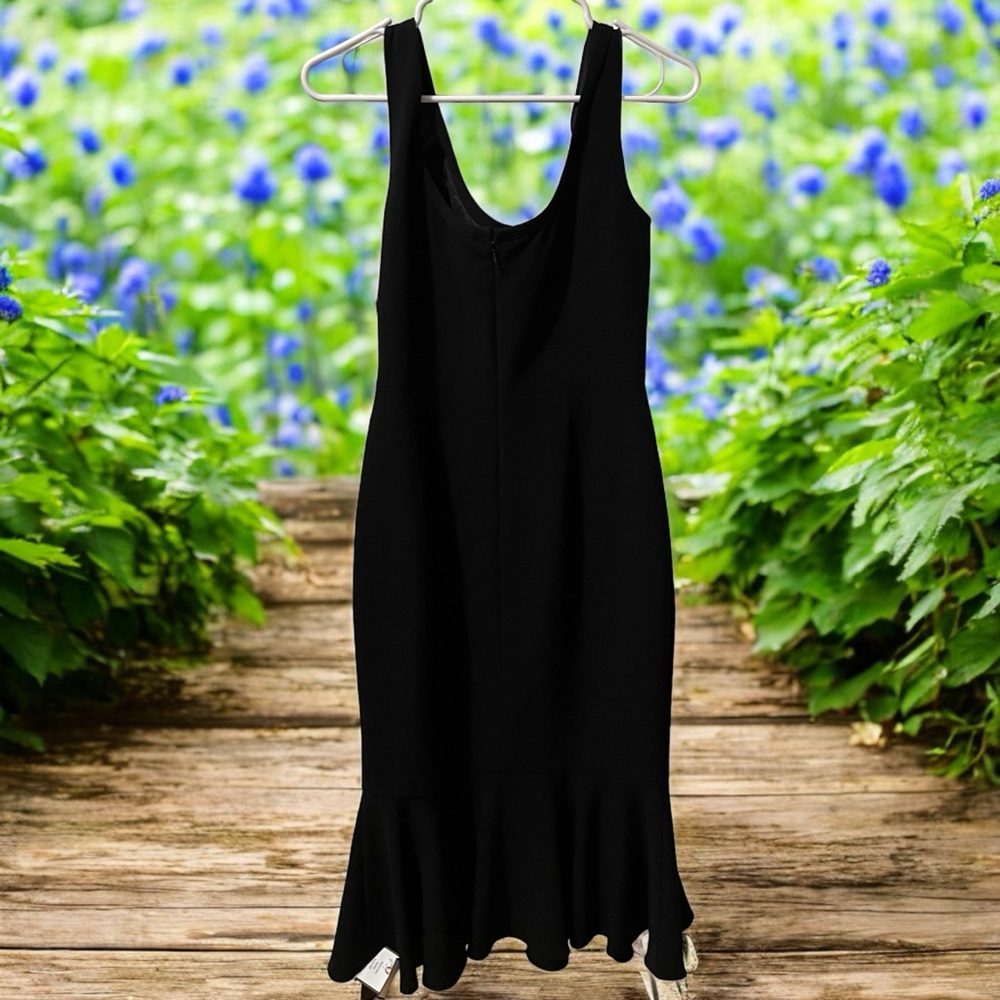 Black Halo Cocktail/Dress Size 6 New w/Tags Bloomingdales  w/Fishtail He…
